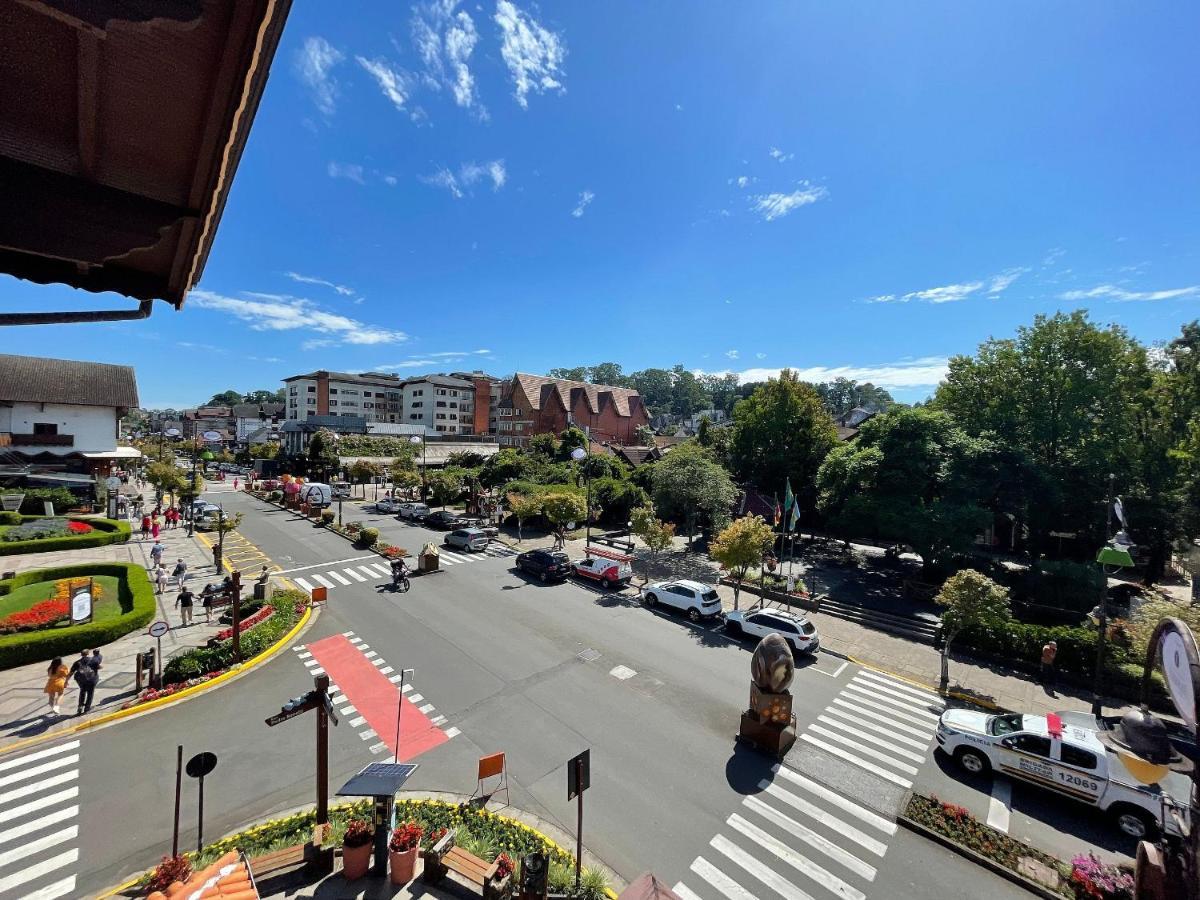 Apartamento Oppitz - No Coracao De Gramado Junto Da Rua Coberta Apartment Exterior foto