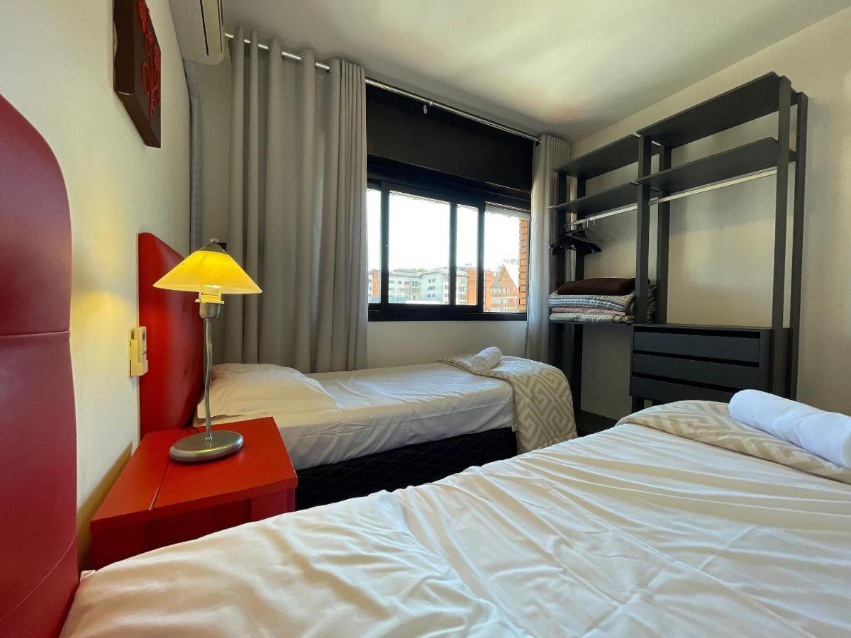 Apartamento Oppitz - No Coracao De Gramado Junto Da Rua Coberta Apartment Exterior foto